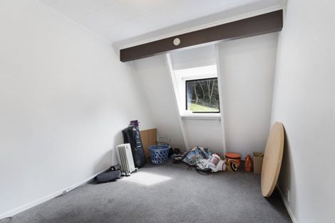 Photo of property in 40 Avalon Crescent, Fernhill, Queenstown, 9300