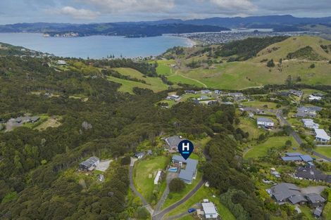 Photo of property in 50 Tarapatiki Drive, Whitianga, 3510