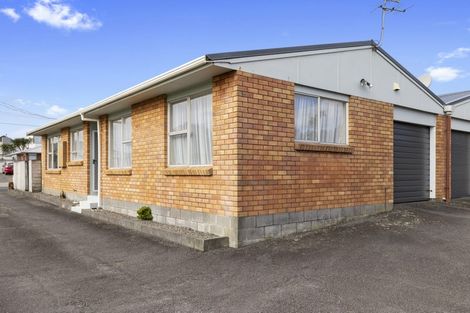 Photo of property in 10a Chilman Street, Strandon, New Plymouth, 4312