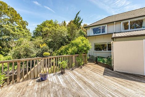 Photo of property in 2 Burtts Road, Durie Hill, Whanganui, 4500