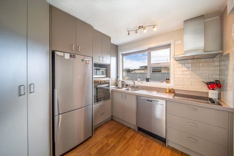 Photo of property in 77 Russell Street, Alexandra, 9320