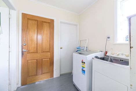 Photo of property in 12 Igloo Place, Red Hill, Papakura, 2110