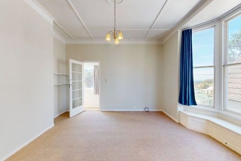 Photo of property in 3-5 Knoll Street, Island Bay, Wellington, 6023