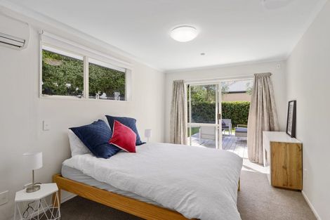 Photo of property in 83a Wilsons Road, Saint Martins, Christchurch, 8022