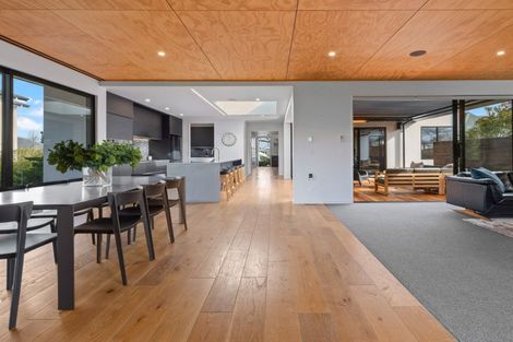 Photo of property in 22b Strowan Road, Strowan, Christchurch, 8052