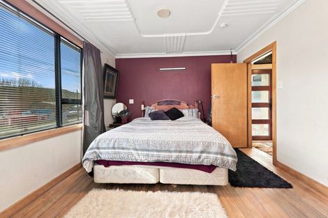Photo of property in 166a Main South Road, Green Island, Dunedin, 9018