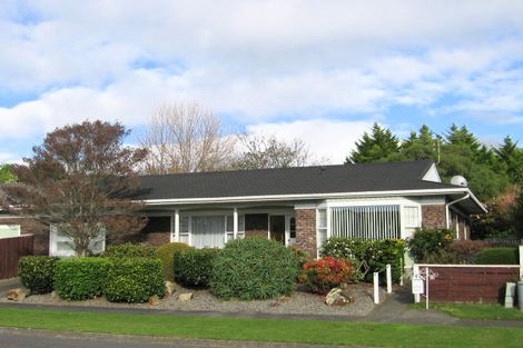 Photo of property in 71a Nimmo Avenue East, Waikanae, 5036