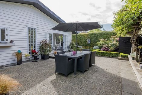Photo of property in 7 Ngarara Road, Waikanae, 5036