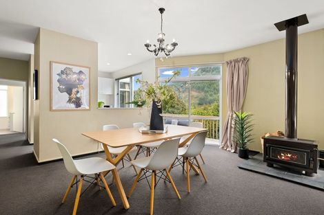 Photo of property in 10a Mackinnon Terrace, Sunshine Bay, Queenstown, 9300