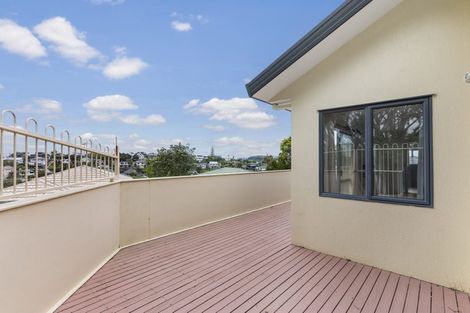 Photo of property in 17 Charlotte Street, Stanmore Bay, Whangaparaoa, 0932