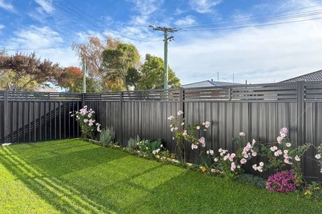 Photo of property in 4/12 Keoghs Lane, St Albans, Christchurch, 8014