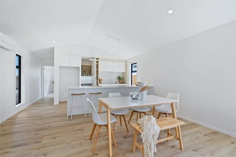 Photo of property in 10 Korimako Lane, One Tree Point, 0118