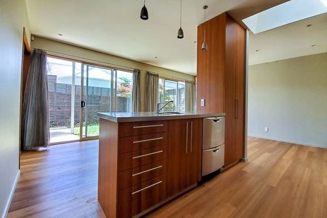 Photo of property in 17a Brockworth Place, Riccarton, Christchurch, 8011