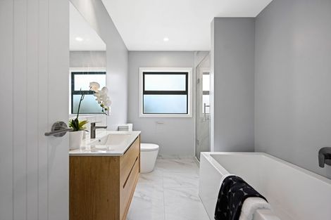 Photo of property in 30a Alison Street, Hamilton Lake, Hamilton, 3204