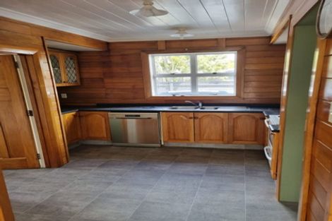 Photo of property in 25a Palmer Crescent, Silverstream, Upper Hutt, 5019