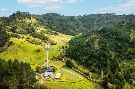 Photo of property in 21 Noakes Hill Road, Puhoi, Silverdale, 0994