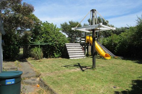 Photo of property in 404 Muritai Road, Eastbourne, Lower Hutt, 5013