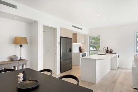 Photo of property in 124 Ranfurly Road, Whangamata, 3620