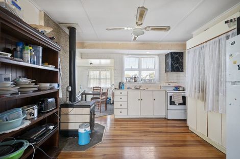 Photo of property in 13 Flower Street, Bulls, 4818