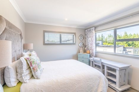 Photo of property in 1/90b Endeavour Drive, Whitby, Porirua, 5024