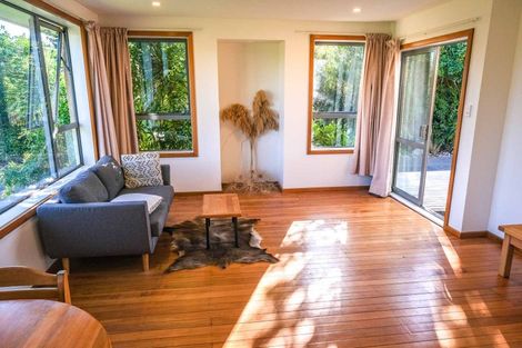 Photo of property in 15 Palmers Road, New Brighton, Christchurch, 8083