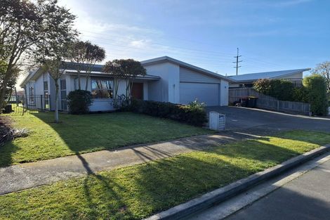 Photo of property in 26 Dunsford Close, Halswell, Christchurch, 8025