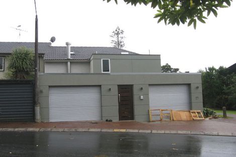 Photo of property in 15 Grattan Place, Freemans Bay, Auckland, 1011