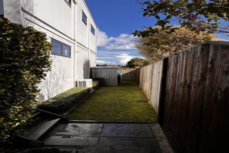 Photo of property in 16a Putini Road, Mangere Bridge, Auckland, 2022