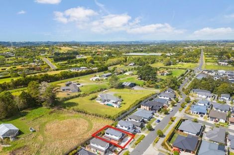 Photo of property in 42 Accolage Boulevard, Kumeu, 0810