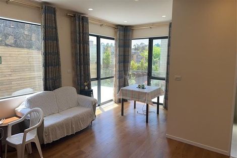 Photo of property in 86 Fairview Avenue, Fairview Heights, Auckland, 0632