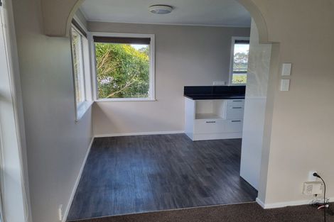 Photo of property in 7 Crystal Avenue, Glendene, Auckland, 0602