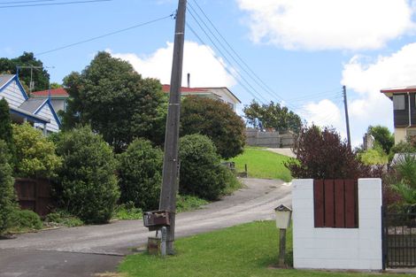 Photo of property in 70 Hillside Road, Mount Wellington, Auckland, 1062