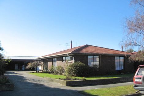 Photo of property in 4 Shenley Drive, Belfast, Christchurch, 8051