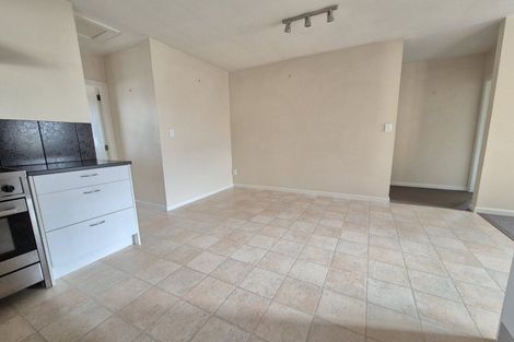 Photo of property in 14 Lincoln Street, Picton, 7220