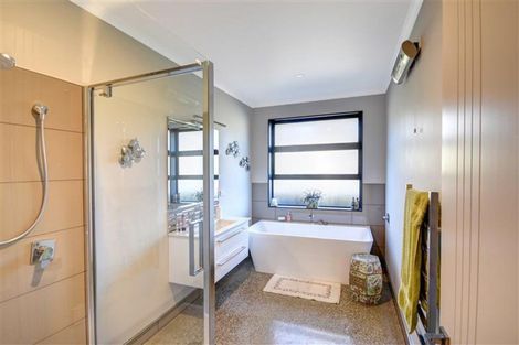 Photo of property in 31 Riccarton Road East, East Taieri, Mosgiel, 9024