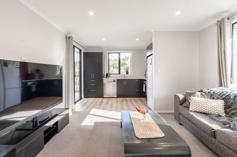 Photo of property in 4 Hauruia Way, Pyes Pa, Tauranga, 3112