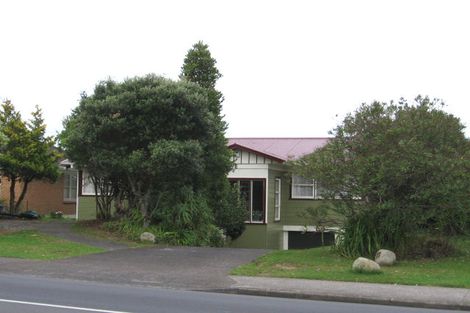 Photo of property in 415 Don Buck Road, Massey, Auckland, 0614