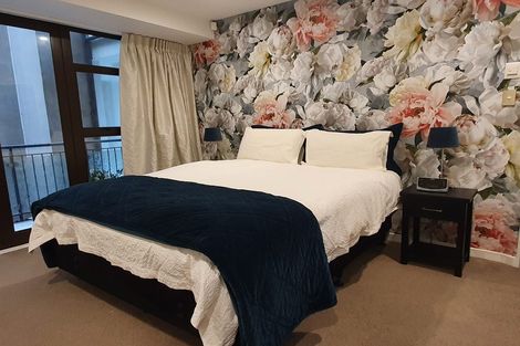 Photo of property in 3/318 Oriental Parade, Oriental Bay, Wellington, 6011