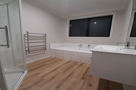 Photo of property in 99a Taylor Street, Cambridge, 3434