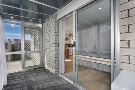 Photo of property in 25 Rata Street, Roslyn, Palmerston North, 4414
