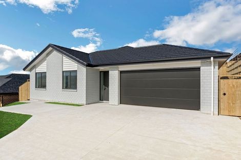 Photo of property in 5 Dolcetto Place, Pokeno, 2402