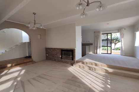 Photo of property in 10 Emory Drive, Conifer Grove, Takanini, 2112