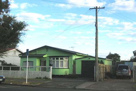 Photo of property in 34 Avenue Road, Otahuhu, Auckland, 1062