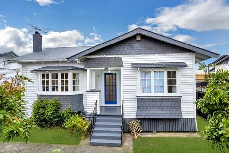 Photo of property in 41 Wairau Avenue, Avondale, Auckland, 1026