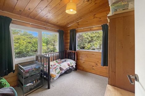 Photo of property in 42 Saxton Road, Upper Vogeltown, New Plymouth, 4371