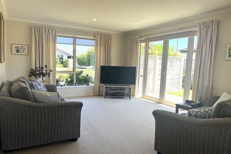 Photo of property in 12 Ernest Place, Brightwater, 7022