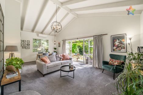 Photo of property in 115 Manuka Street, Stokes Valley, Lower Hutt, 5019