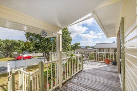 Photo of property in 9 The Sounding, Whitby, Porirua, 5024