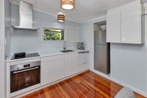 Photo of property in 205 One Tree Point Road, One Tree Point, 0118