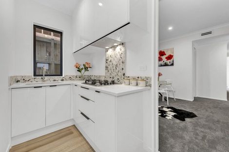 Photo of property in 213b Murphys Road, Flat Bush, Auckland, 2019